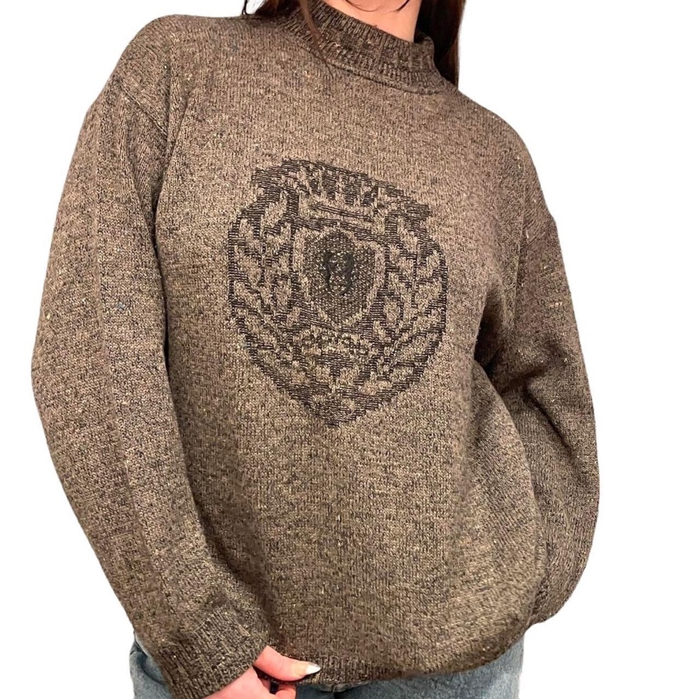 Vintage Fiji pullover sweater